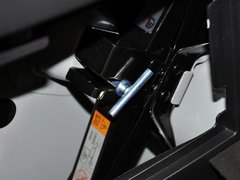 2013款 2.0L 自动 舒适型 7座