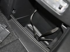 2013款 2.0L 自动 舒适型 7座