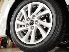 2013款 2.0L 自动 舒适型 7座