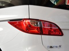 2013款 2.0L 自动 舒适型 7座