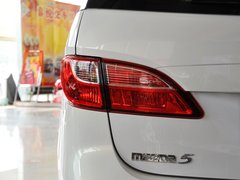 2013款 2.0L 自动 舒适型 7座
