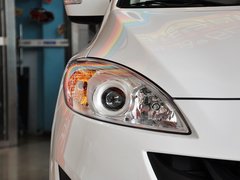 2013款 2.0L 自动 舒适型 7座