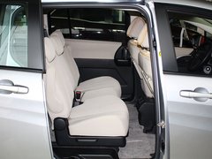 2013款 2.0L 自动 舒适型 7座