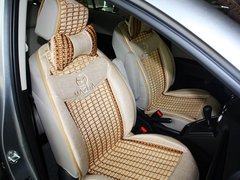 2013款 2.0L 自动 舒适型 7座