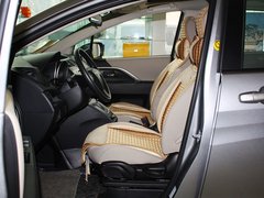 2013款 2.0L 自动 舒适型 7座