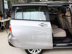 2013款 2.0L 自动 舒适型 7座