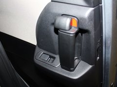 2013款 2.0L 自动 舒适型 7座