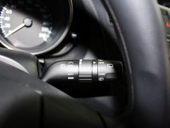 2013款 2.0L 自动 舒适型 7座