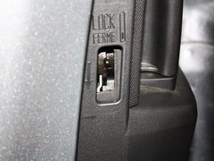 2013款 2.0L 自动 舒适型 7座
