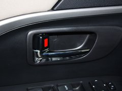 2013款 2.0L 自动 舒适型 7座