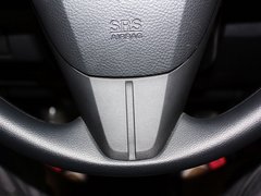 2013款 2.0L 自动 舒适型 7座