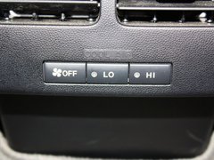 2013款 2.0L 自动 舒适型 7座