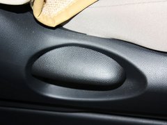 2013款 2.0L 自动 舒适型 7座