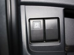 2013款 2.0L 自动 舒适型 7座
