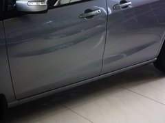 2013款 2.0L 自动 舒适型 7座