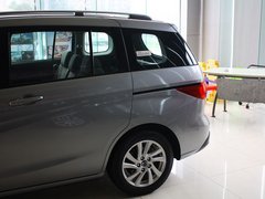 2013款 2.0L 自动 舒适型 7座