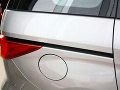2013款 2.0L 自动 舒适型 7座