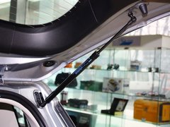 2013款 2.0L 自动 舒适型 7座