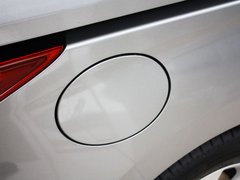 2013款 2.0L 自动 舒适型 7座