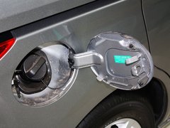 2013款 2.0L 自动 舒适型 7座