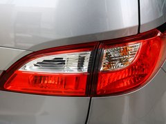2013款 2.0L 自动 舒适型 7座
