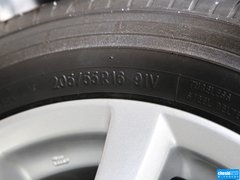 2013款 2.0L 自动 舒适型 7座
