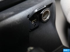 2013款 2.0L 自动 舒适型 7座