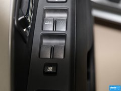 2013款 2.0L 自动 舒适型 7座