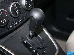 2013款 2.0L 自动 舒适型 7座