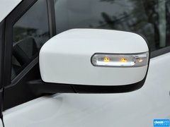 2013款 2.0L 自动 舒适型 7座