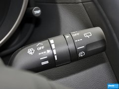 2013款 2.0L 自动 舒适型 7座