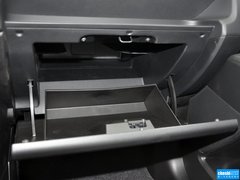 2013款 2.0L 自动 舒适型 7座