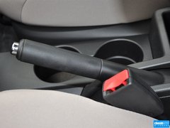 2013款 2.0L 自动 舒适型 7座