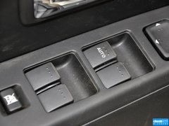 2013款 2.0L 自动 舒适型 7座