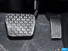 2013款 2.0L 自动 舒适型 7座