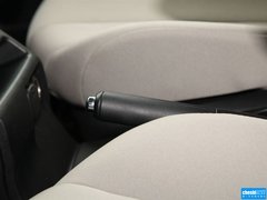 2013款 2.0L 自动 舒适型 7座