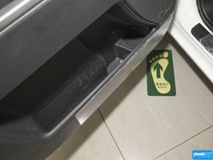2013款 2.0L 自动 舒适型 7座