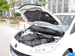 2013款 2.0L 自动 舒适型 7座