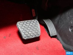 2013款 2.0L 自动 舒适型 7座