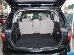 2013款 2.0L 自动 舒适型 7座