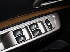 2013款 1.5L 手动 进取型
