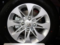 2013款 1.5L 手动 进取型