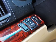 2014款 2.0T 手动 尊贵版 7座