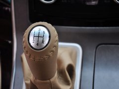 2014款 2.0T 手动 尊贵版 7座