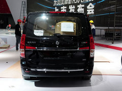 2014款 2.0T 手动 尊贵版 7座
