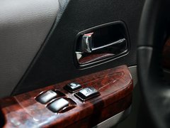 2014款 2.0T 手动 尊贵版 7座