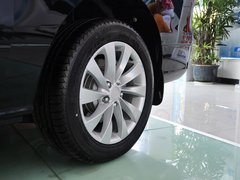 风行CM7 2014款 2.0T 手动 尊贵版 7座