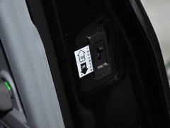 2014款 2.0T 手动 尊贵版 7座