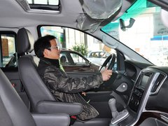 风行CM7 2014款 2.0T 手动 尊贵版 7座