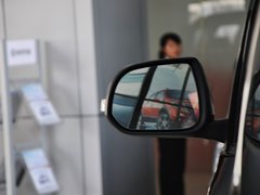 2014款 2.0T 手动 尊贵版 7座